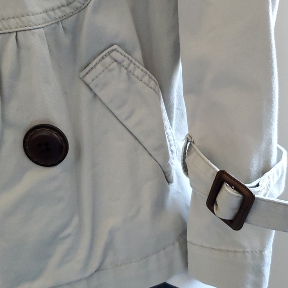 Jacket - Picture 4 of 6